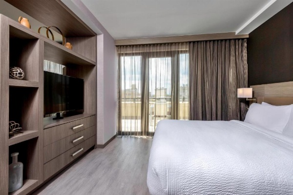 AC Hotel by Marriott Asheville Downtown image 15